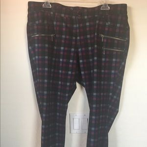Torrid NWOT checked plaid pants